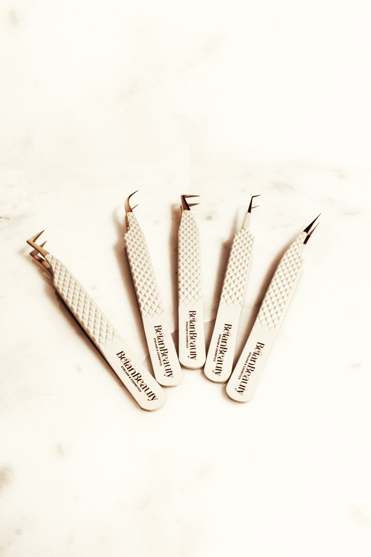 Volume Tweezers