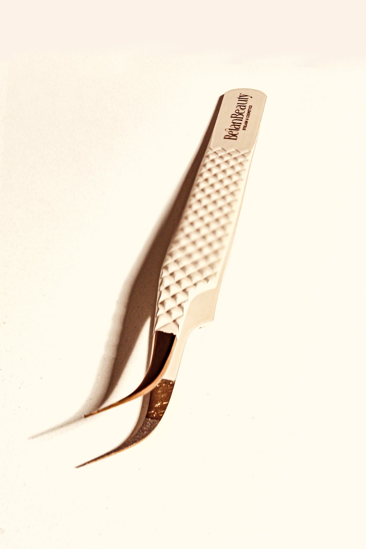 Curved Tweezers